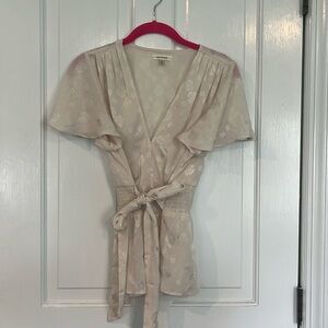 Lucky brand cream colored top